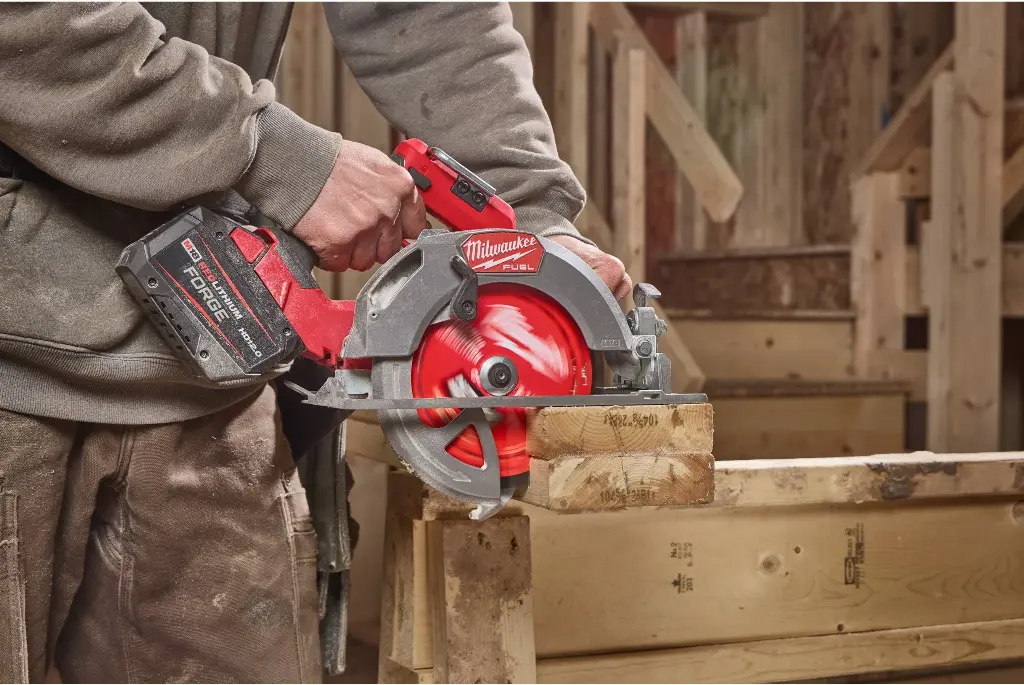 4932499376--App_1 (1).webp